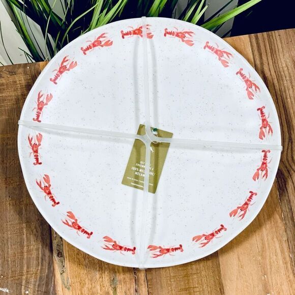 NWT Gorgeous Tommy Bahama Set of 4 Red & White Melamine Salad 11” Lobster Plates - Picture 1 of 12